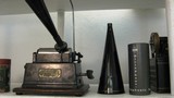 25- Collezione storica di macchine per la riproduzione sonora - Fonografo di Edison.JPG